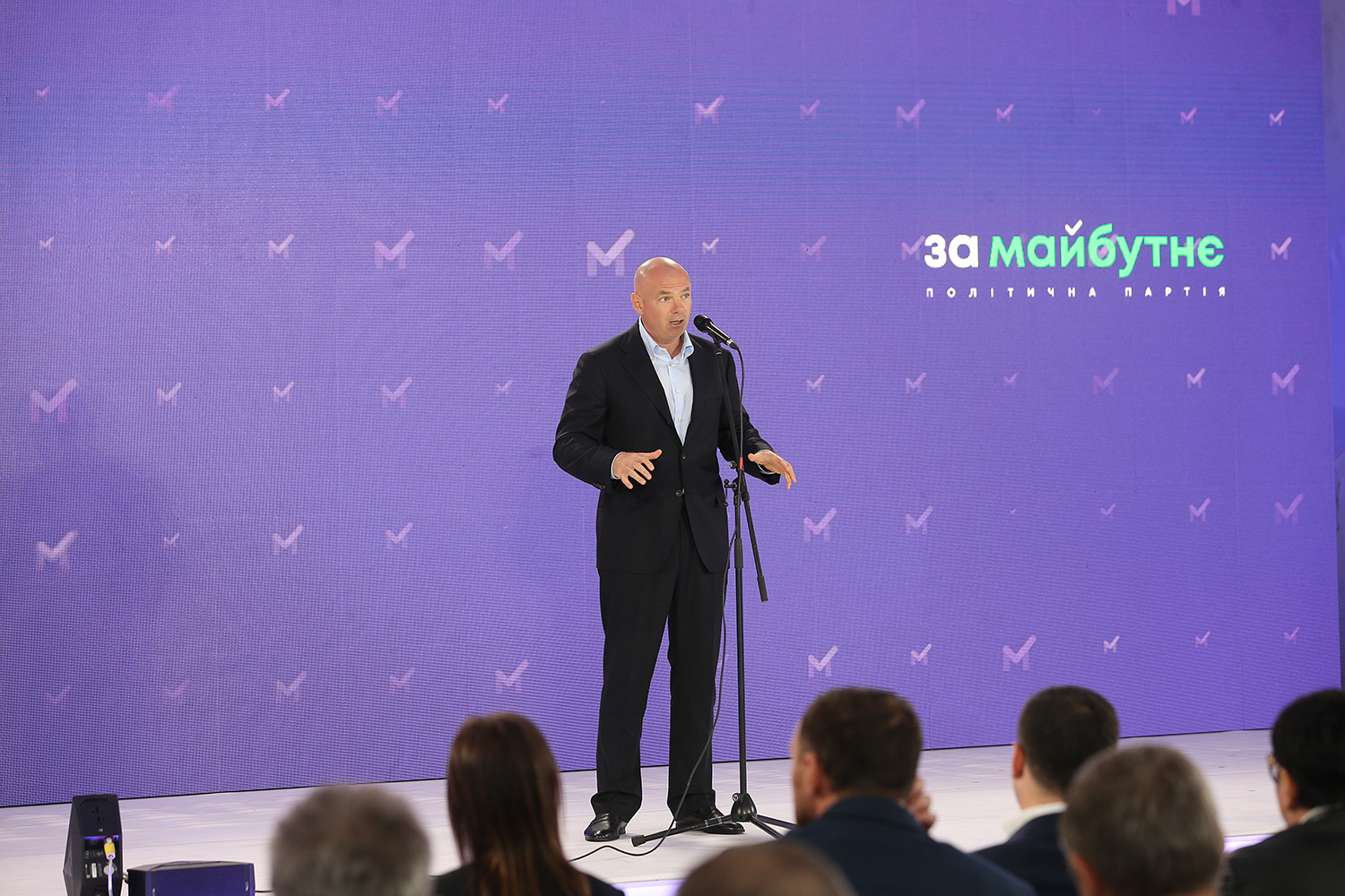 Старі партії починають поступатися новим за динамікою прихильніості виборців, - &quot;Рейтинг&quot;