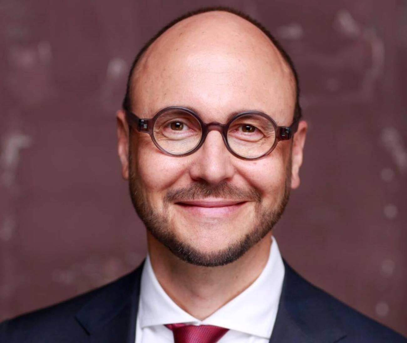 Кто будет бороться за кресло мэра Киева: полный список претендентов